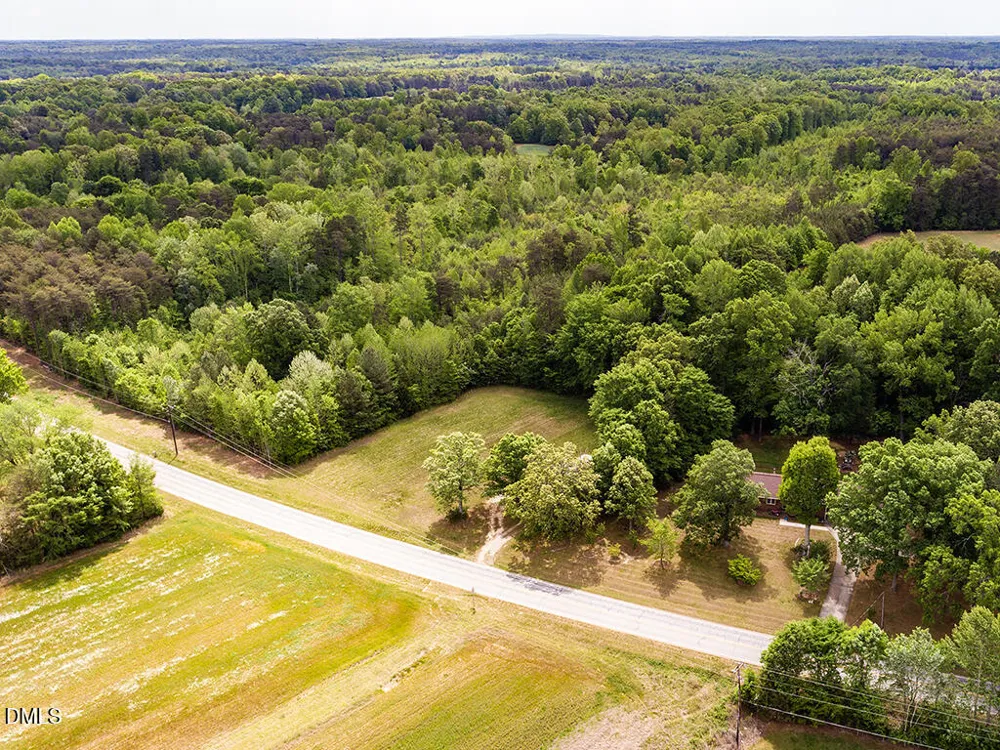 5338 Hicone Road McLeansville, NC 27301
