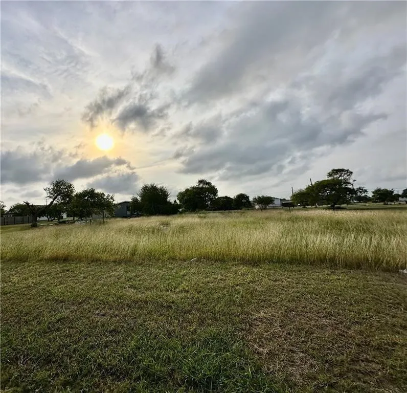 509 1st Street Bayside, TX 78340