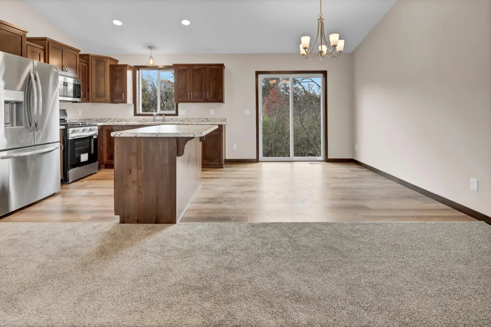 2582 Topaz Street Saint Augusta, MN 56301