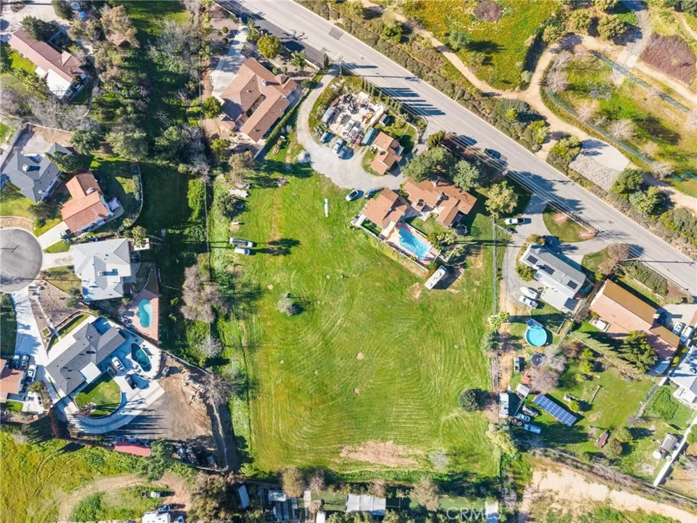 Tennessee Yucaipa, CA 92399