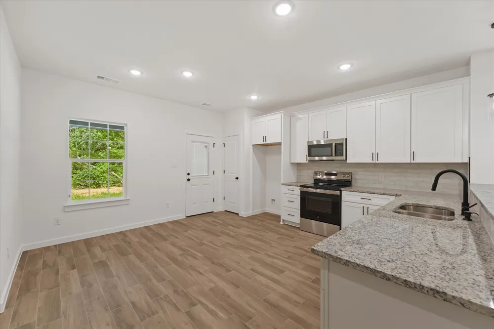 203 Kalura Way Tool, TX 75143