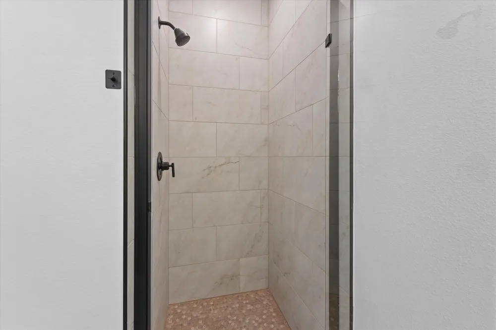 203 Kalura Way Tool, TX 75143