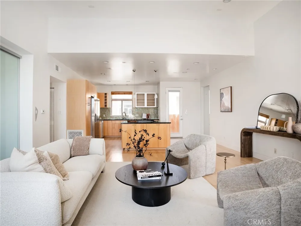 1225 E Grand Avenue #D El Segundo, CA 90245