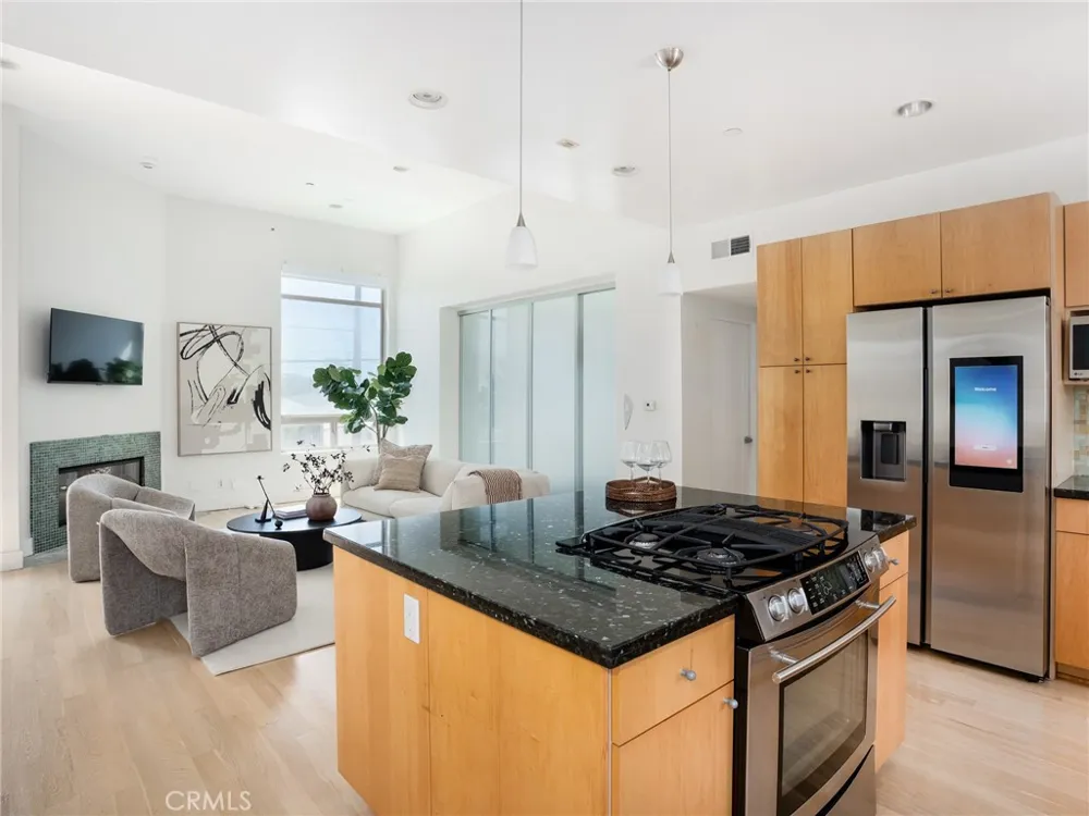 1225 E Grand Avenue #D El Segundo, CA 90245