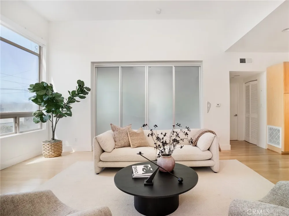 1225 E Grand Avenue #D El Segundo, CA 90245