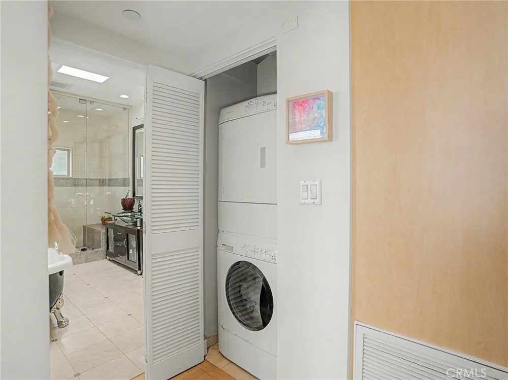 1225 E Grand Avenue #D El Segundo, CA 90245