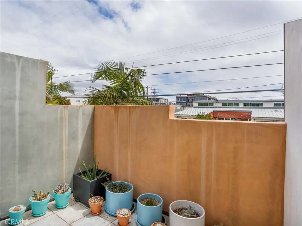 1225 E Grand Avenue #D El Segundo, CA 90245