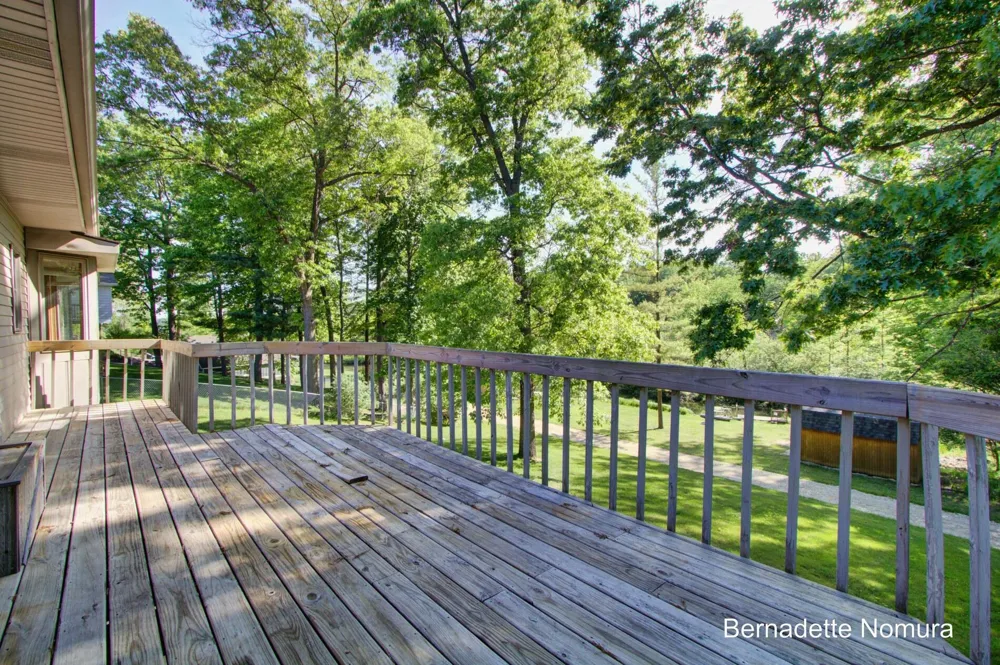 12167 Reyburn Drive NE Sparta, MI 49345