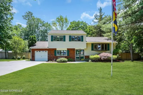 37 Gordons Corner Road