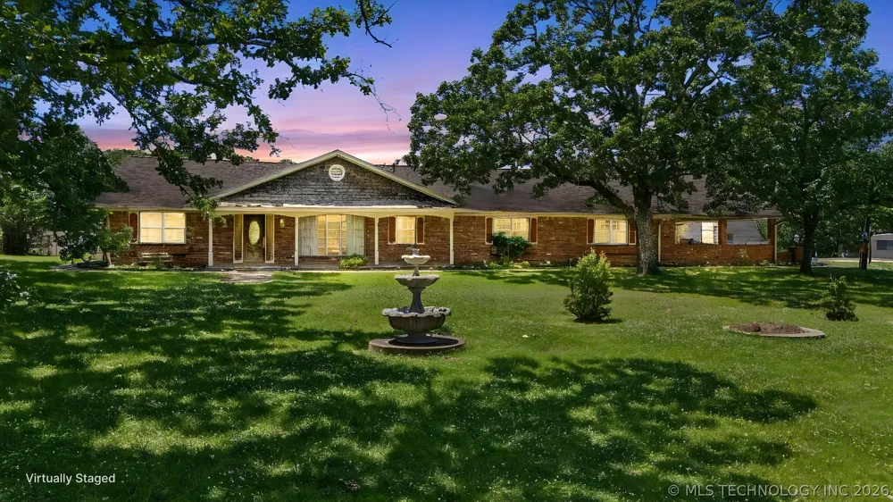 18104 S 4200 ROAD Claremore, OK 74017
