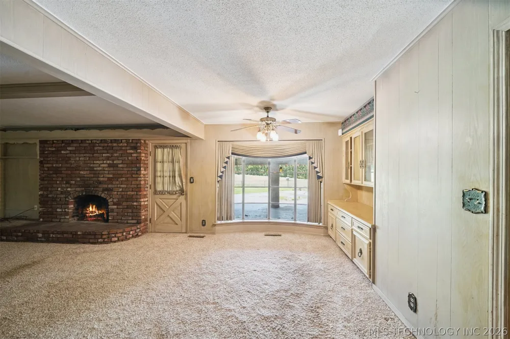 18104 S 4200 ROAD Claremore, OK 74017