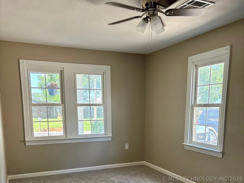 1121 E Walnut Street Cushing, OK 74023