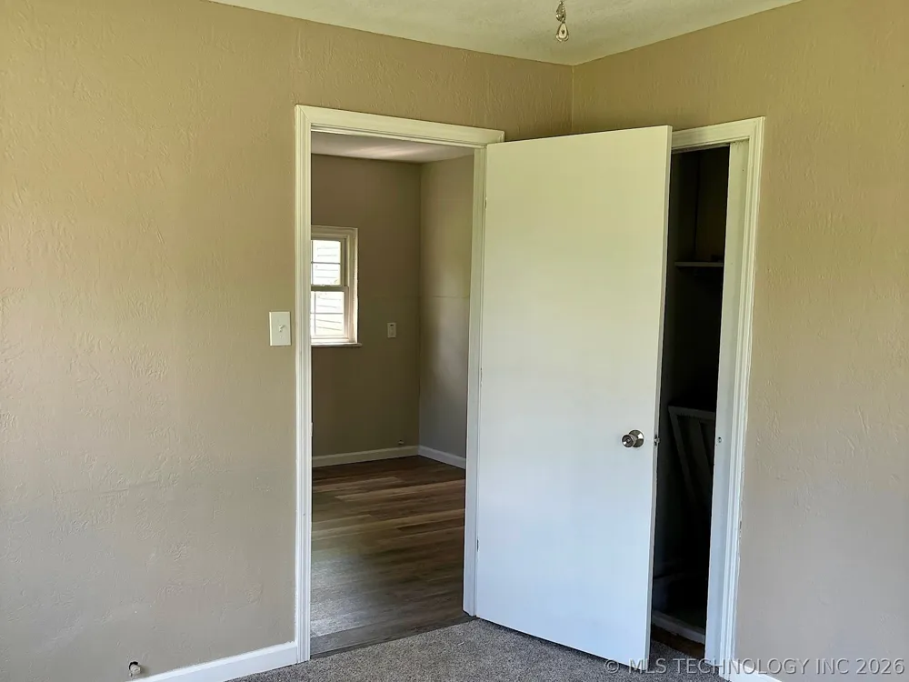 1121 E Walnut Street Cushing, OK 74023