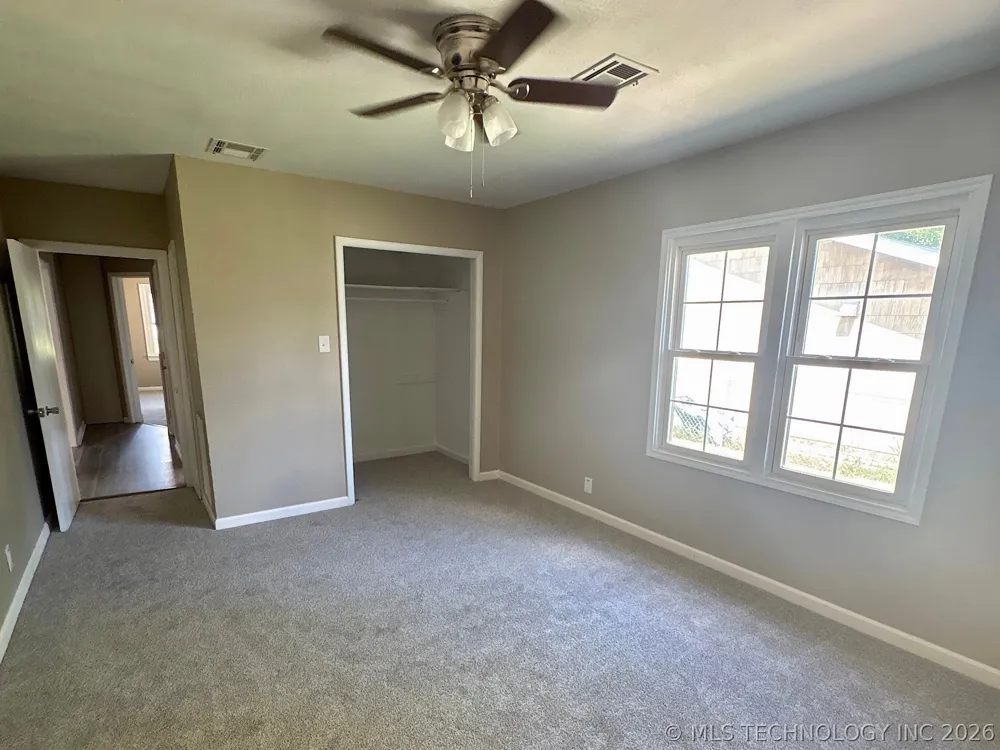 1121 E Walnut Street Cushing, OK 74023
