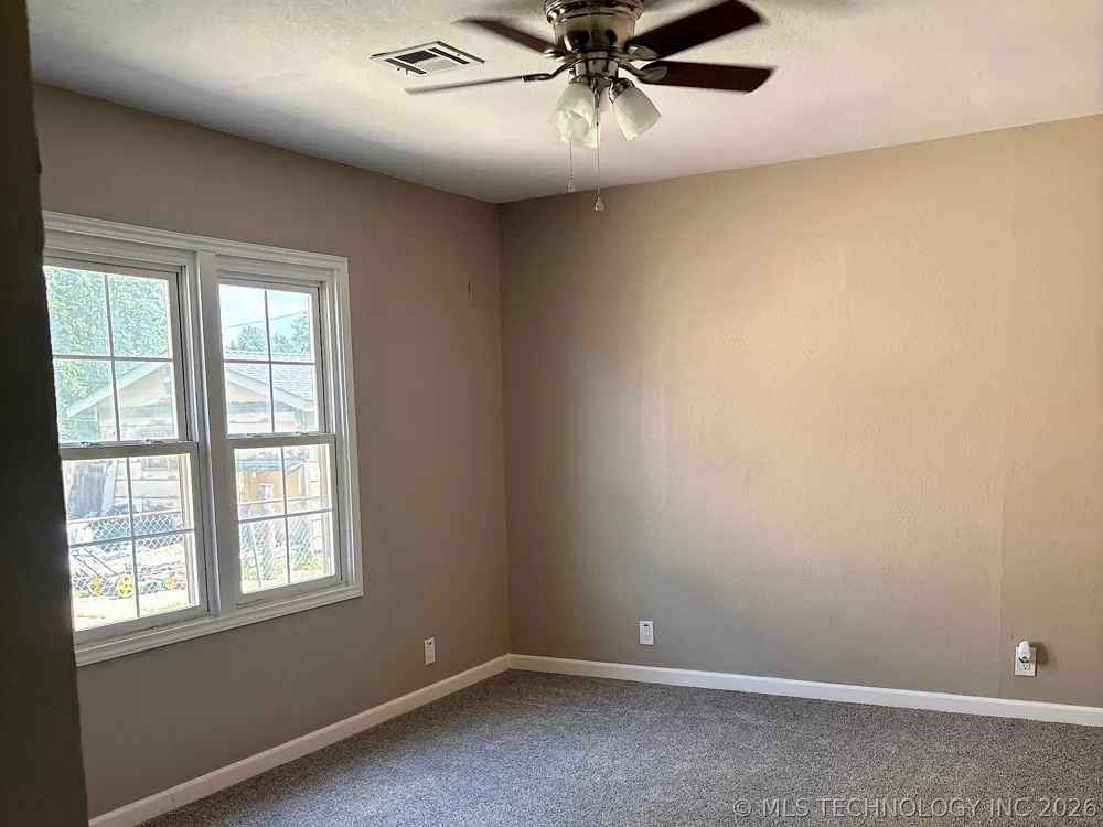 1121 E Walnut Street Cushing, OK 74023