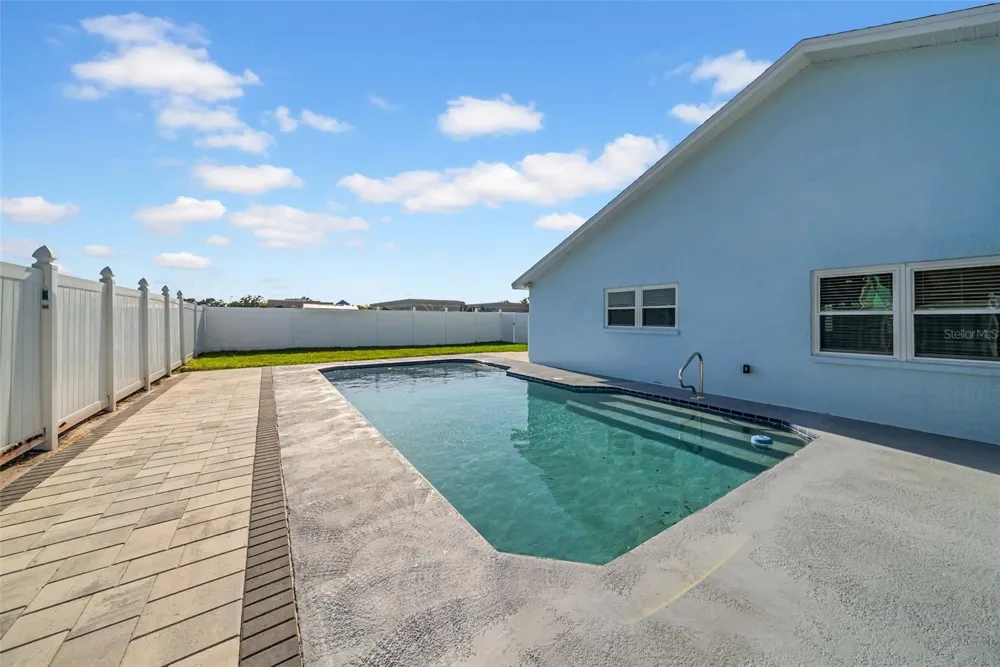 2020 58TH AVENUE S St Petersburg, FL 33712