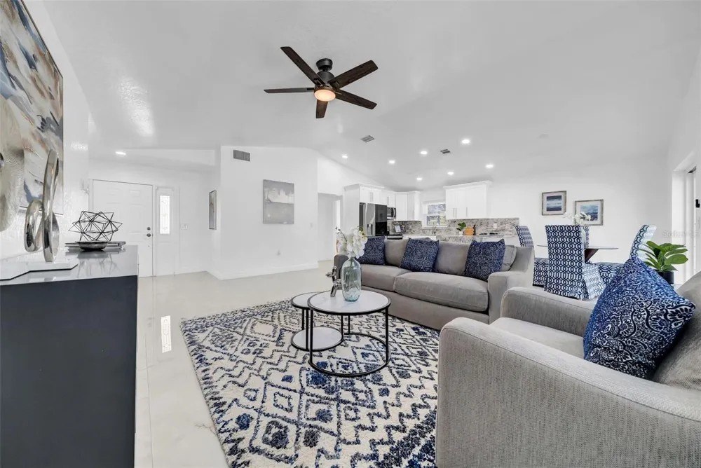 2020 58TH AVENUE S St Petersburg, FL 33712