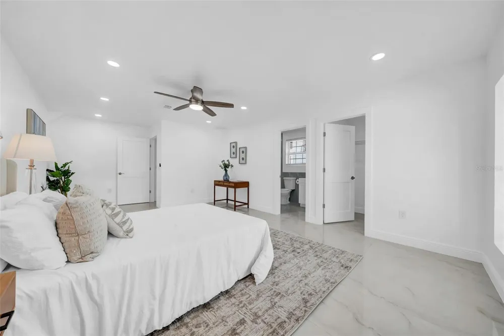2020 58TH AVENUE S St Petersburg, FL 33712