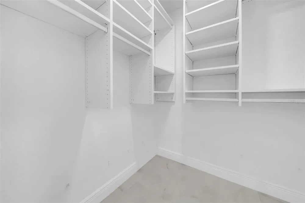 2020 58TH AVENUE S St Petersburg, FL 33712