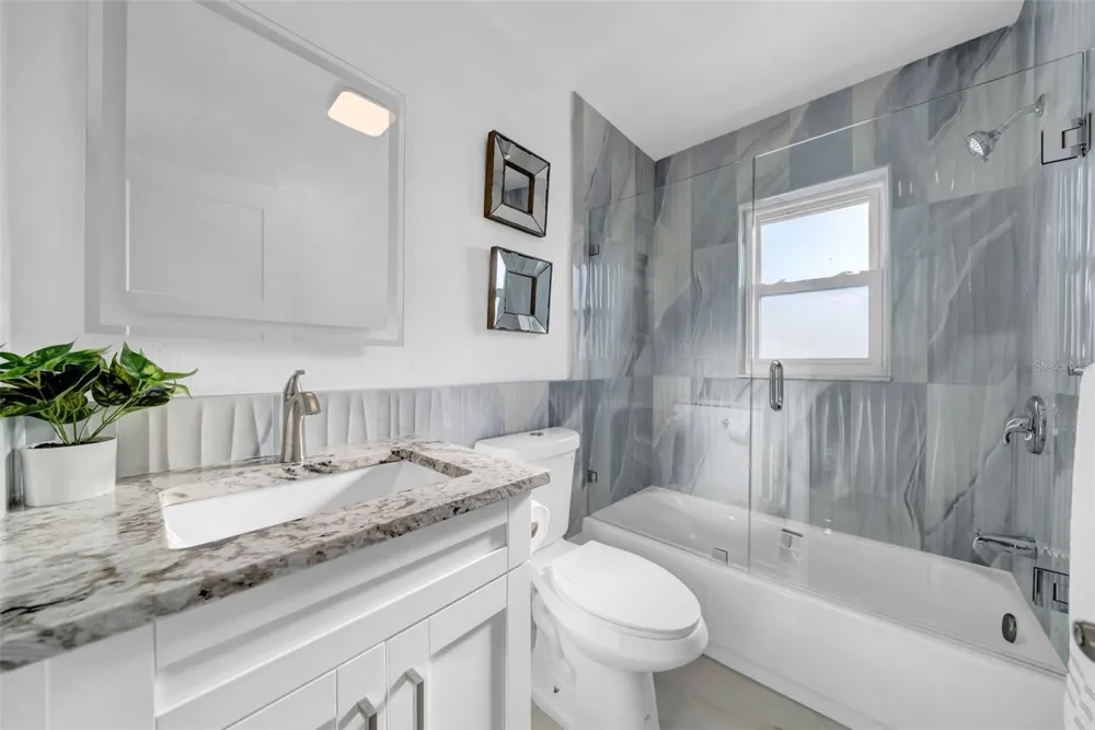 2020 58TH AVENUE S St Petersburg, FL 33712