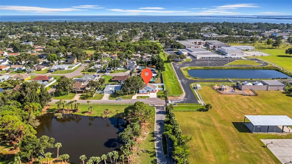 2020 58TH AVENUE S St Petersburg, FL 33712