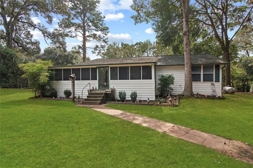 36301 Fm 149 Road Pinehurst, TX 77362