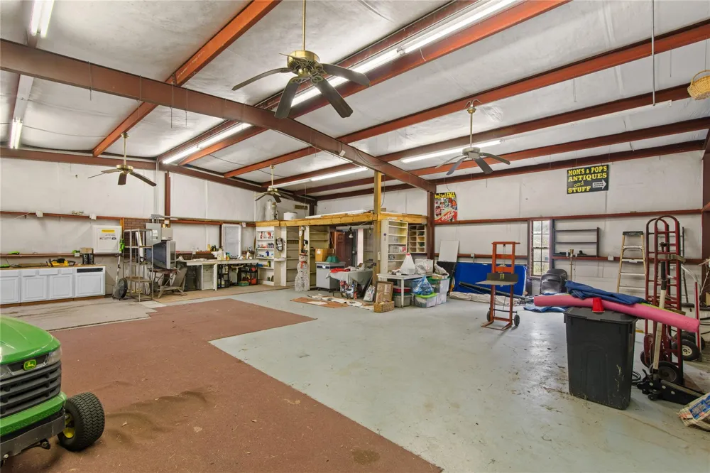 36301 Fm 149 Road Pinehurst, TX 77362