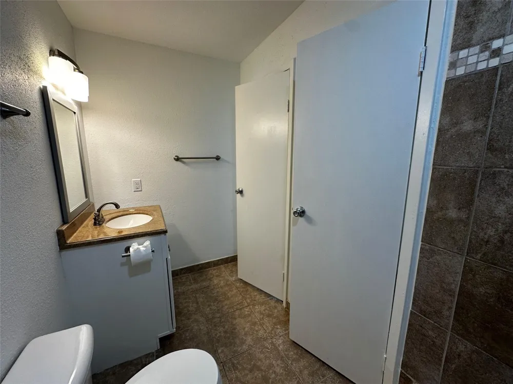 7600 Emmett F Lowry Expressway #205 Texas City, TX 77591