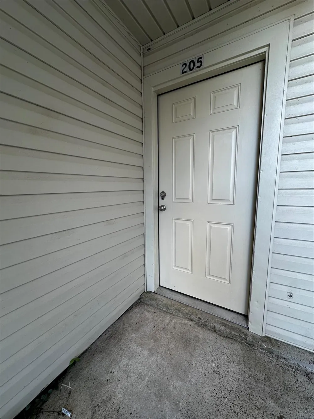 7600 Emmett F Lowry Expressway #205 Texas City, TX 77591