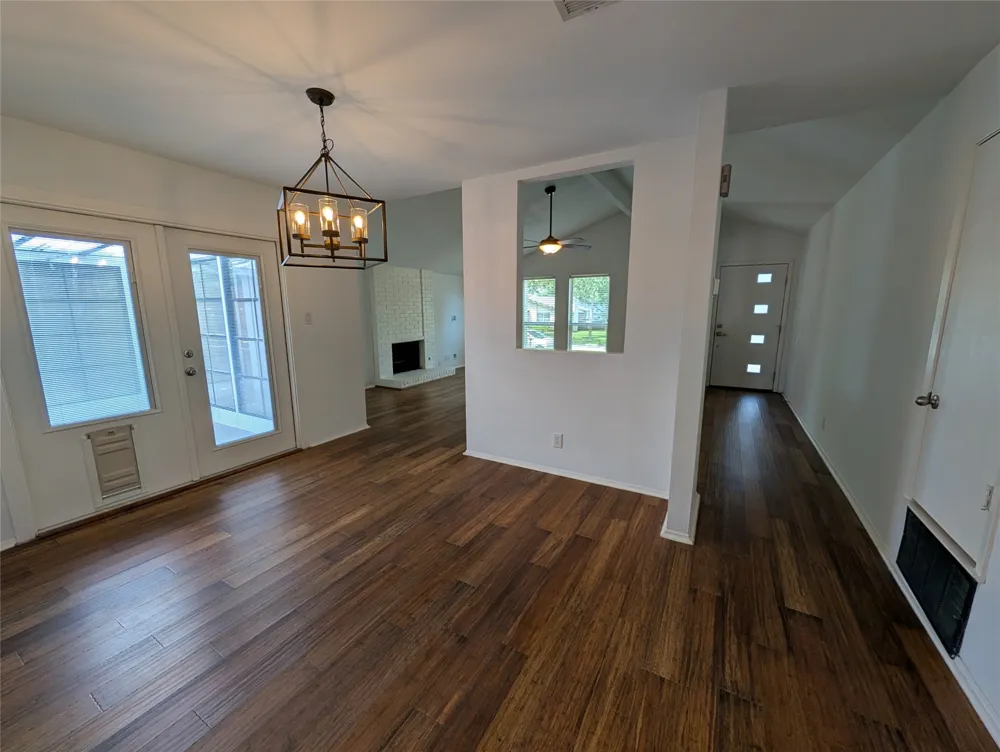 4601 Tamarack Trail Austin, TX 78727