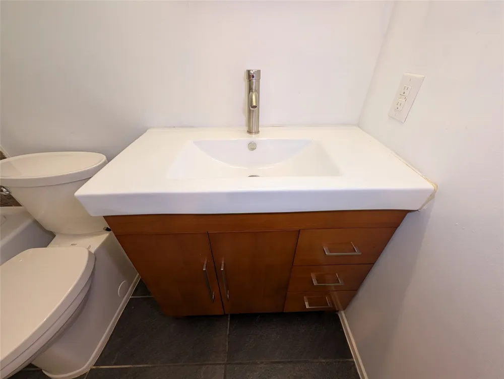 4601 Tamarack Trail Austin, TX 78727