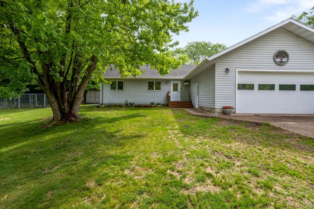 34602 250th Avenue Erhard, MN 56534