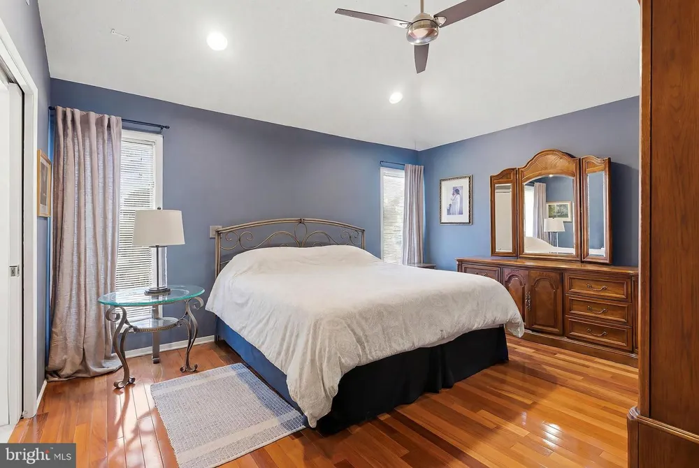 801 HUGHES DRIVE Hamilton, NJ 08690