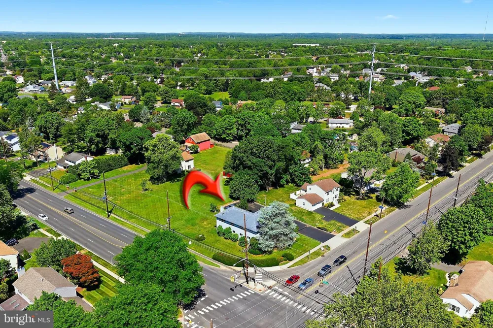 801 HUGHES DRIVE Hamilton, NJ 08690