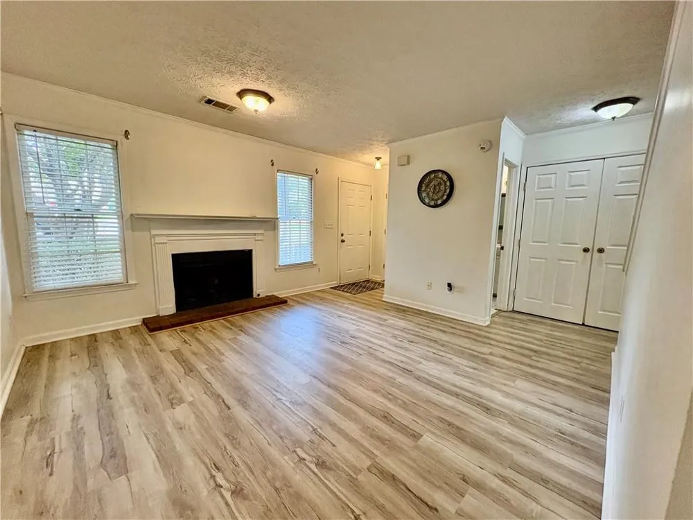 1405 Kennesaw Trace NW Kennesaw, GA 30144
