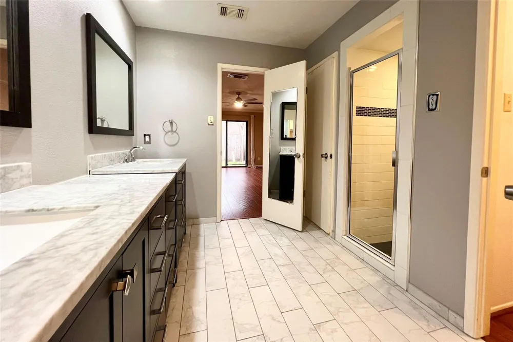 11954 Brook Meadows Lane Meadows Place, TX 77477