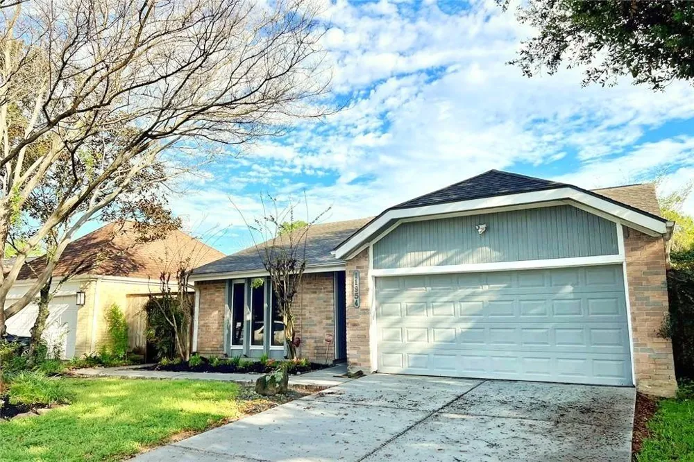 11954 Brook Meadows Lane Meadows Place, TX 77477