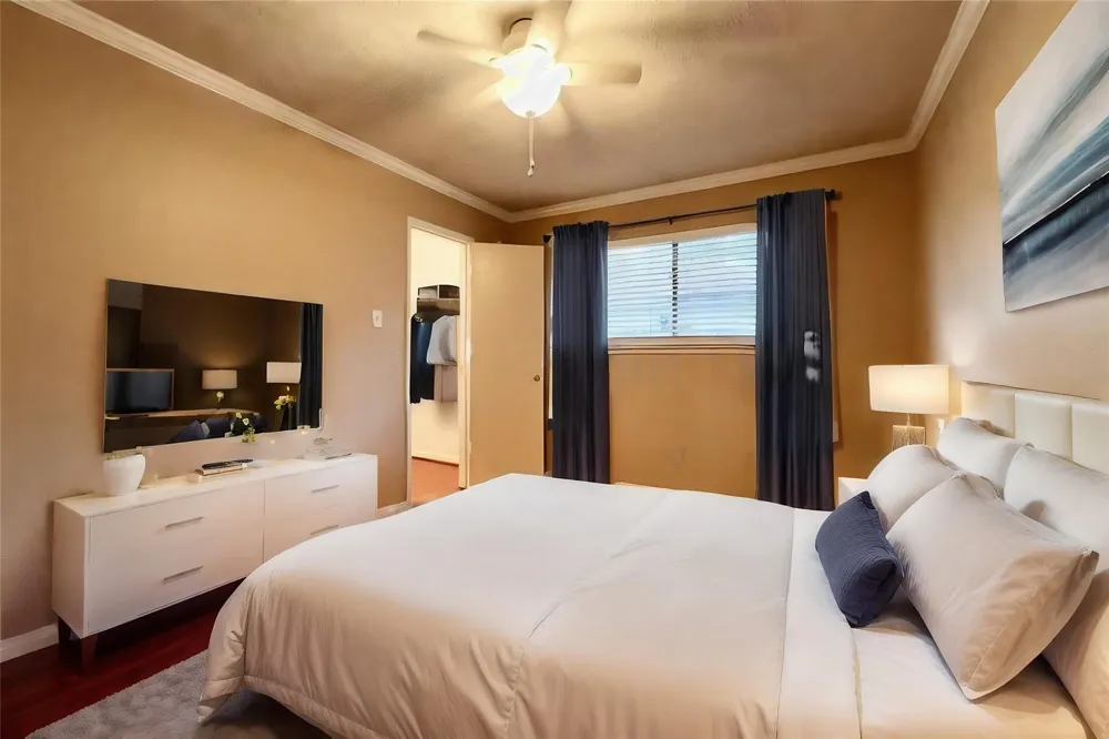 11954 Brook Meadows Lane Meadows Place, TX 77477