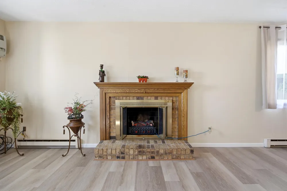 341 Prairiewood Circle S #208 Fargo, ND 58103