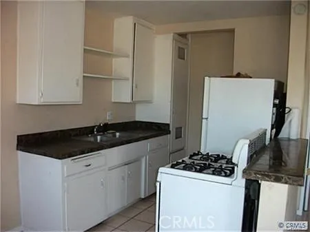 2156 Gaviota Avenue Signal Hill, CA 90755