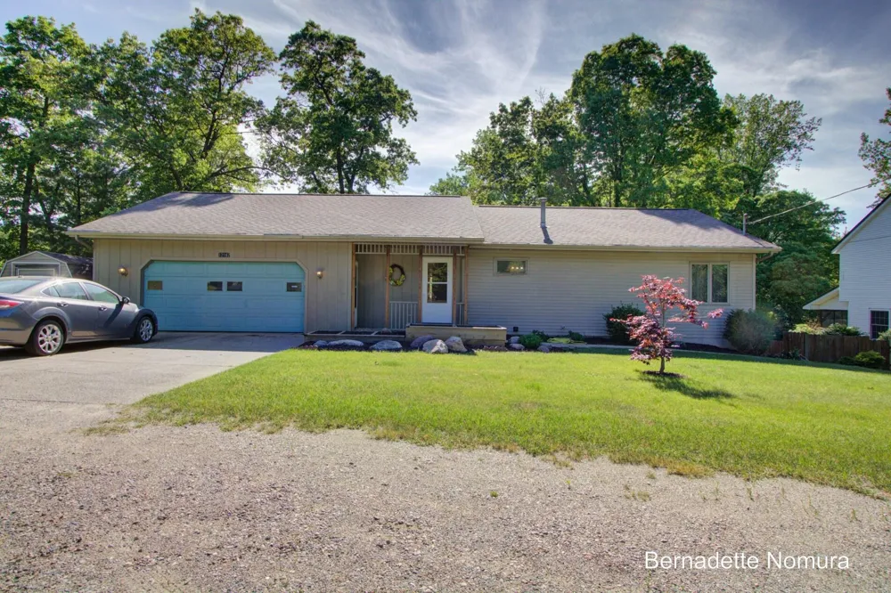 12167 Reyburn Drive NE Algoma Township, MI 49345