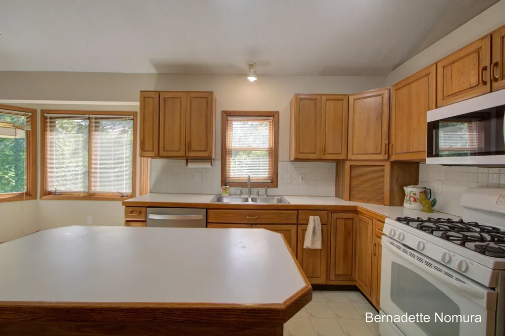 12167 Reyburn Drive NE Algoma Township, MI 49345