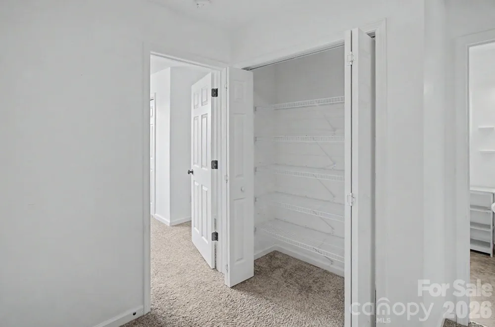 31 Yarrow Meadow Road Weaverville, NC 28787