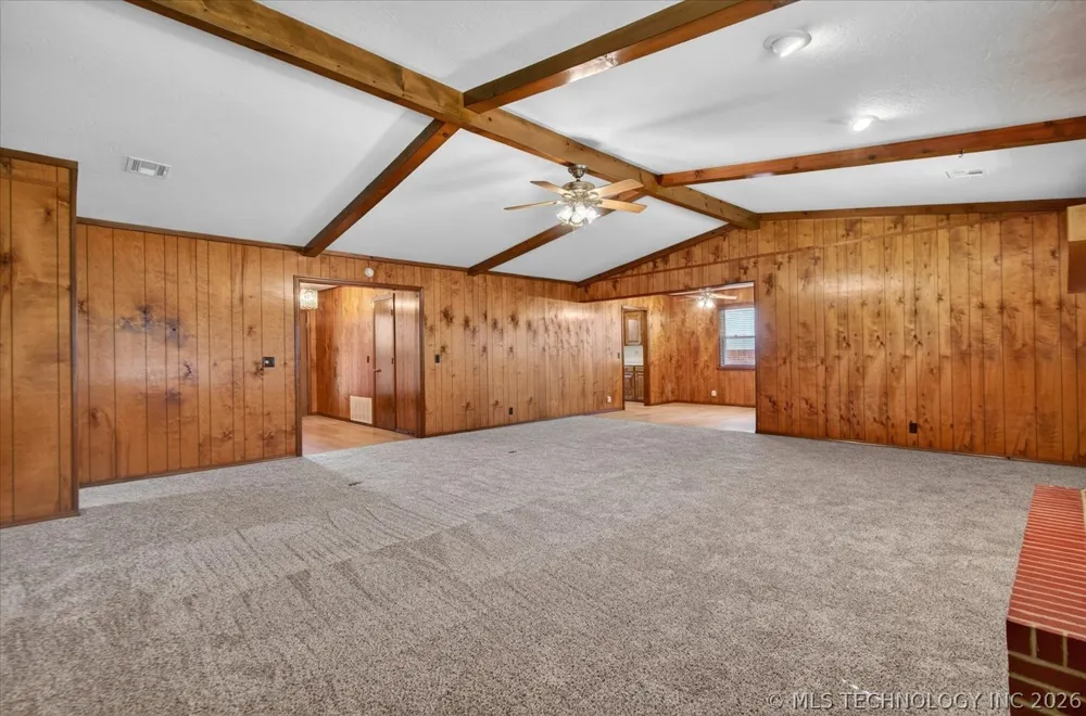 118 Canterbury Court Bartlesville, OK 74006