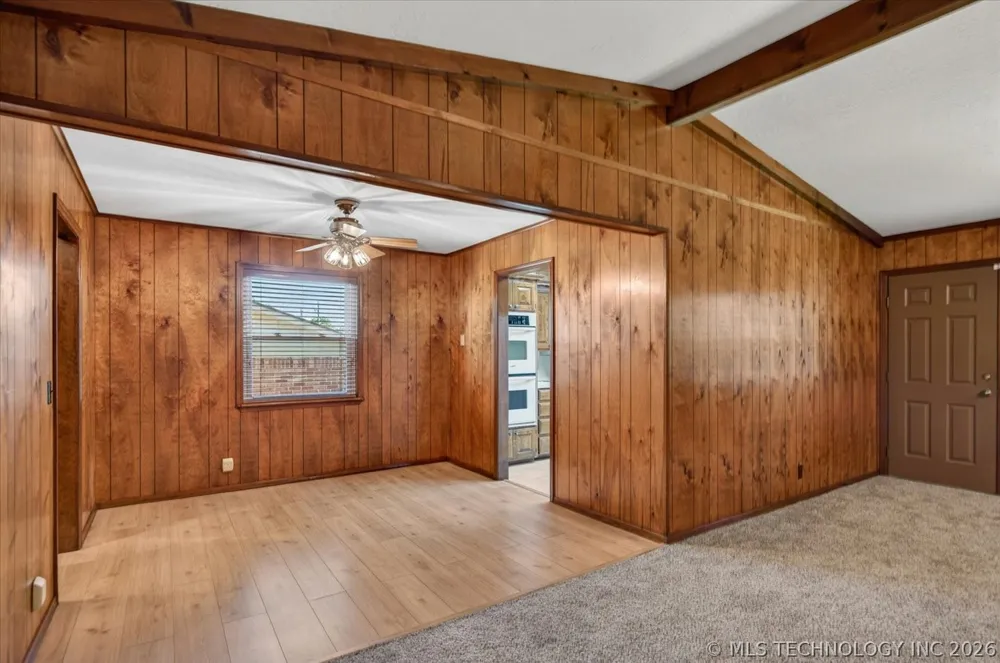 118 Canterbury Court Bartlesville, OK 74006