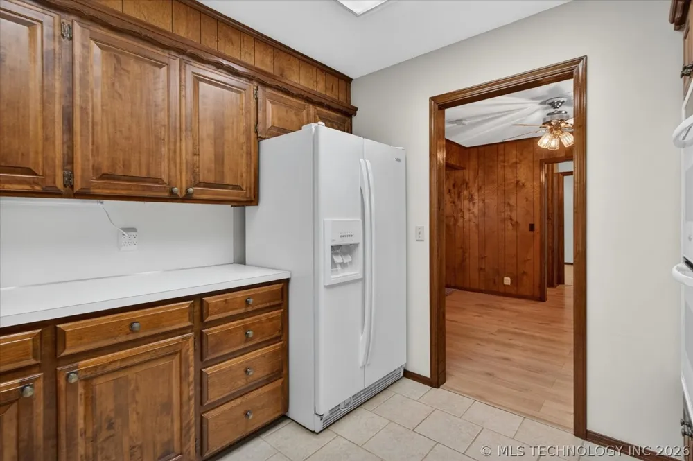 118 Canterbury Court Bartlesville, OK 74006