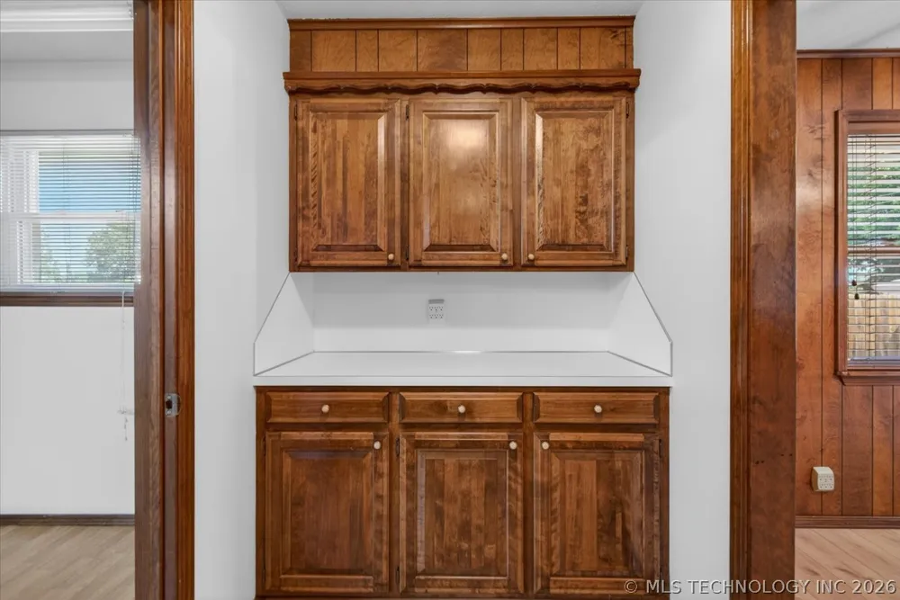 118 Canterbury Court Bartlesville, OK 74006
