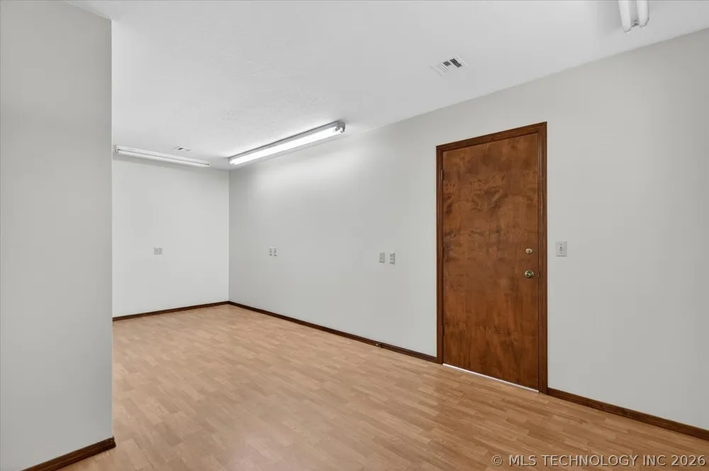118 Canterbury Court Bartlesville, OK 74006