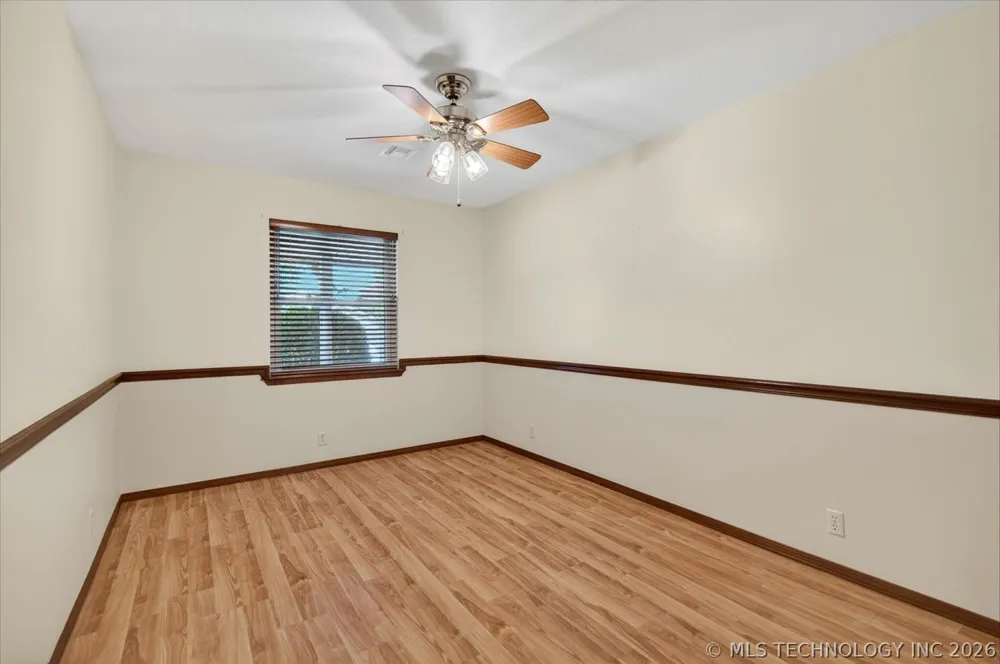 118 Canterbury Court Bartlesville, OK 74006