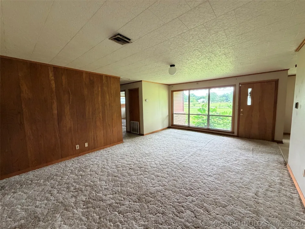 28390 S 196th Road Henryetta, OK 74437